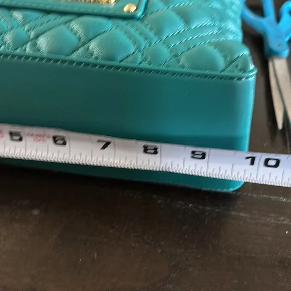 NWT Love Moschino Teal Quilted Women's Bag - Picture 4 of 9